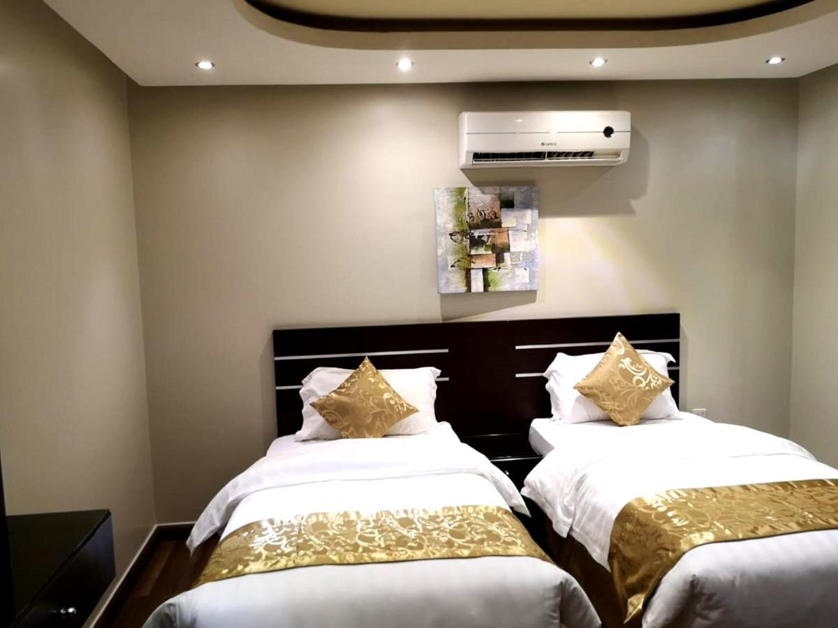 Bzul For Furnished Apartments Ar Riyad Esterno foto
