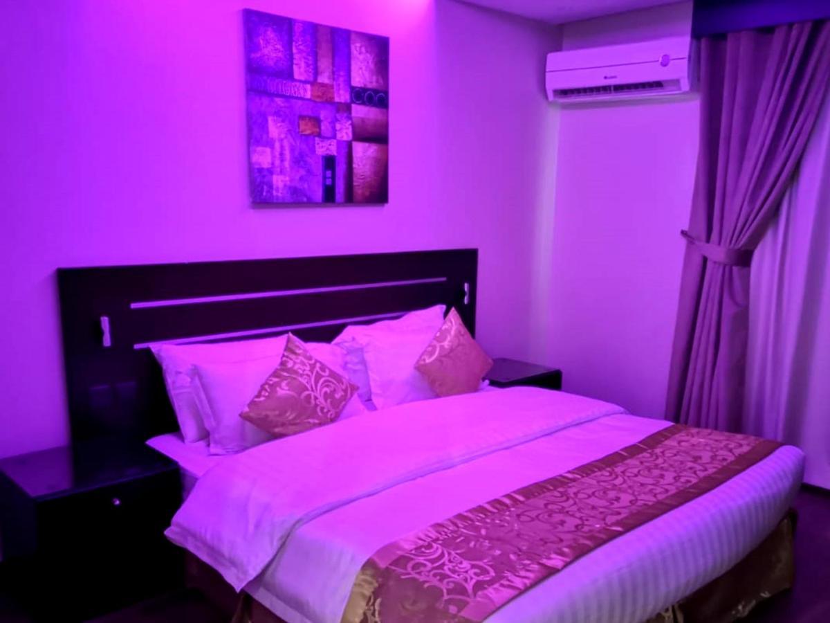 Bzul For Furnished Apartments Ar Riyad Esterno foto