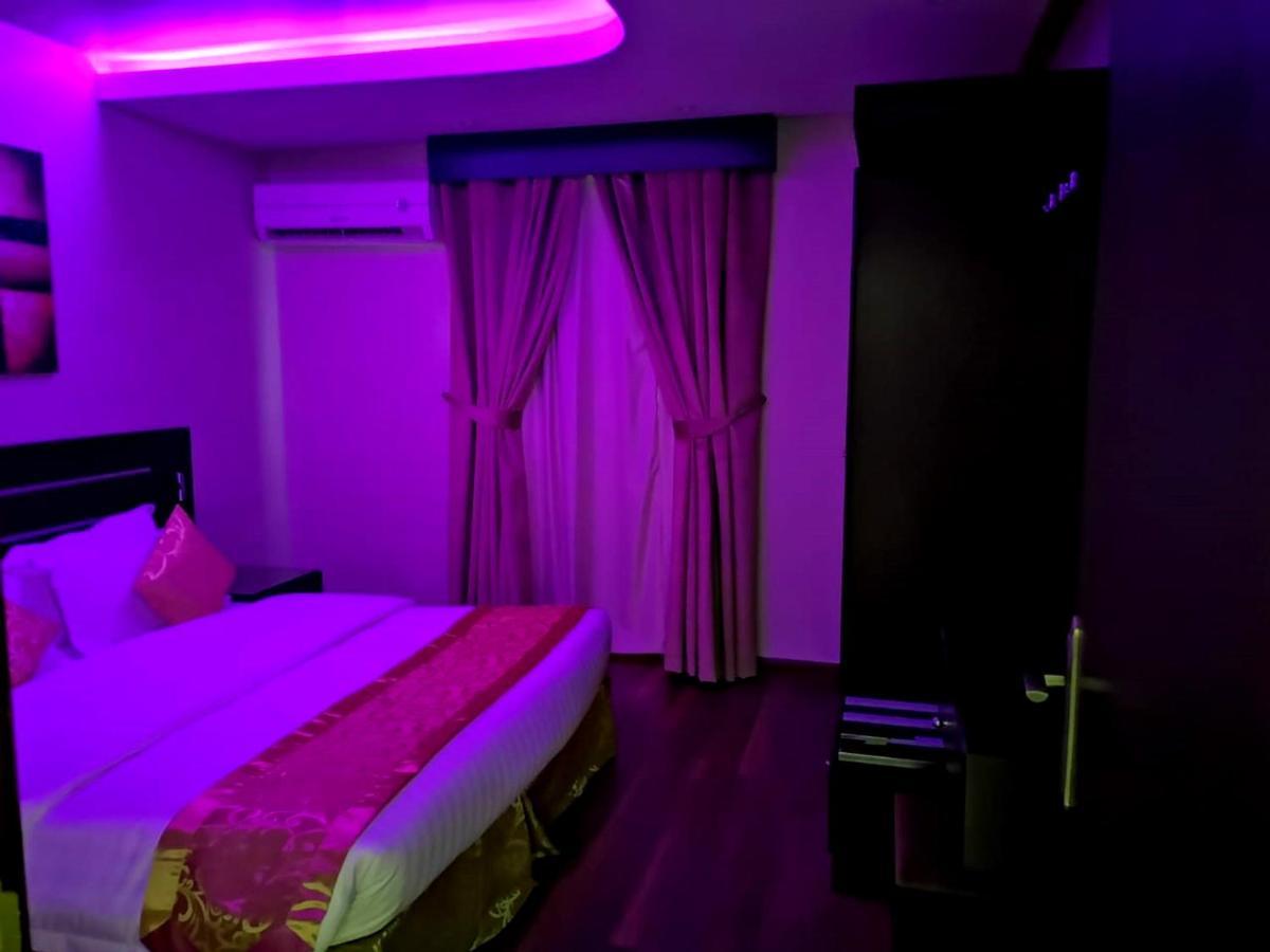Bzul For Furnished Apartments Ar Riyad Esterno foto