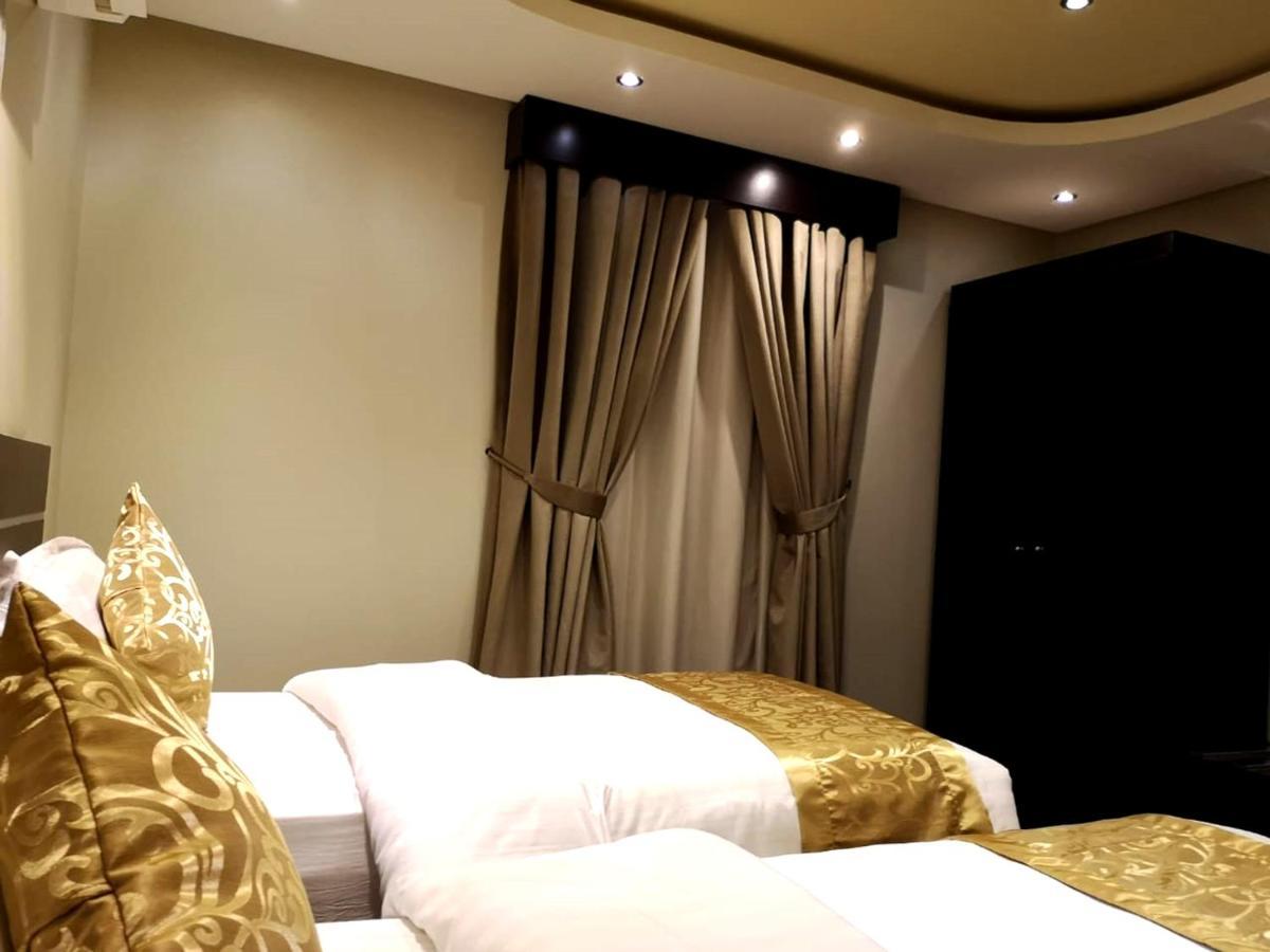 Bzul For Furnished Apartments Ar Riyad Esterno foto