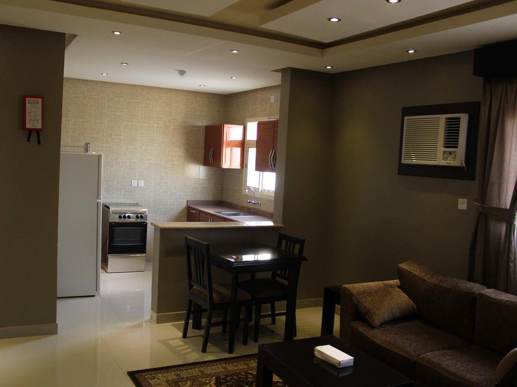 Bzul For Furnished Apartments Ar Riyad Esterno foto