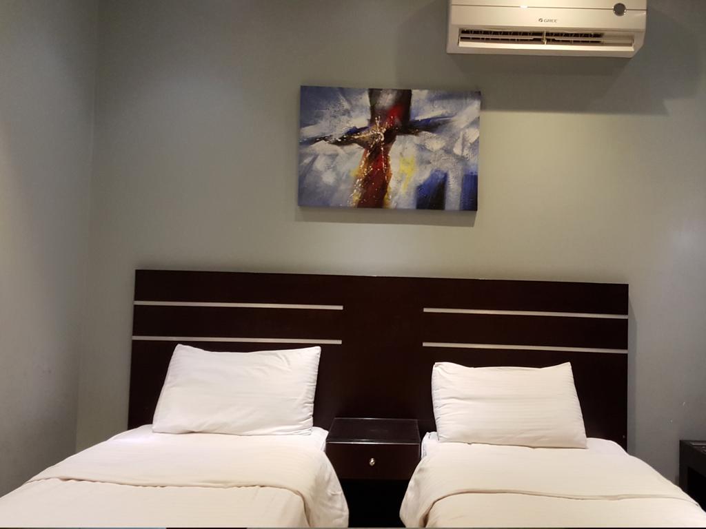 Bzul For Furnished Apartments Ar Riyad Esterno foto
