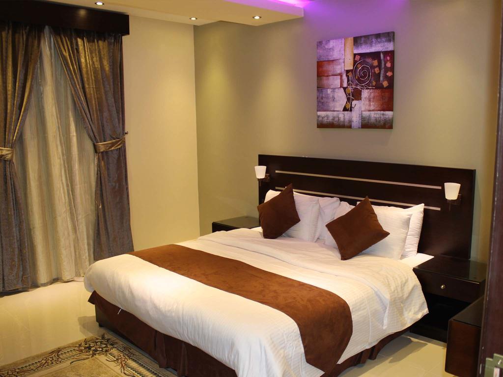 Bzul For Furnished Apartments Ar Riyad Esterno foto