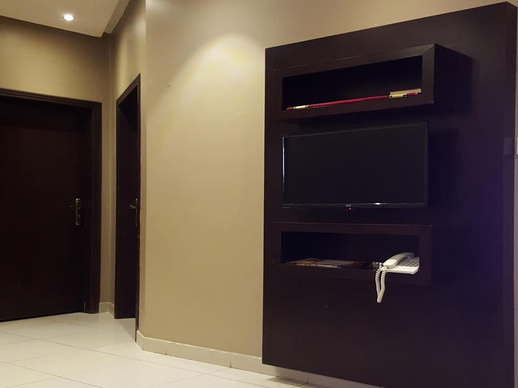 Bzul For Furnished Apartments Ar Riyad Esterno foto